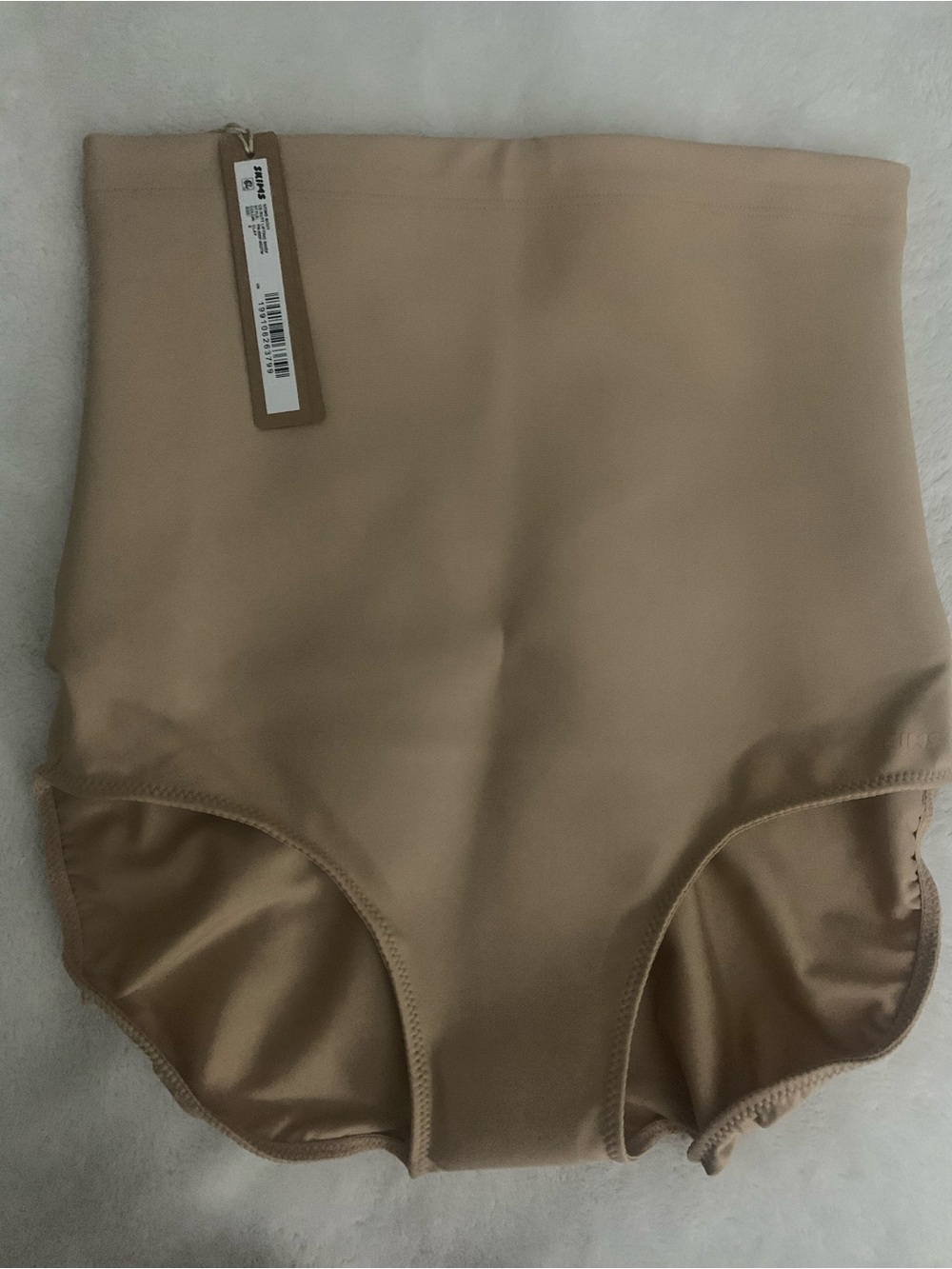 SKIMS BODY CORE SCUPLT BUTT LIFTING BREIF•SMALL•CLAY•BNWT